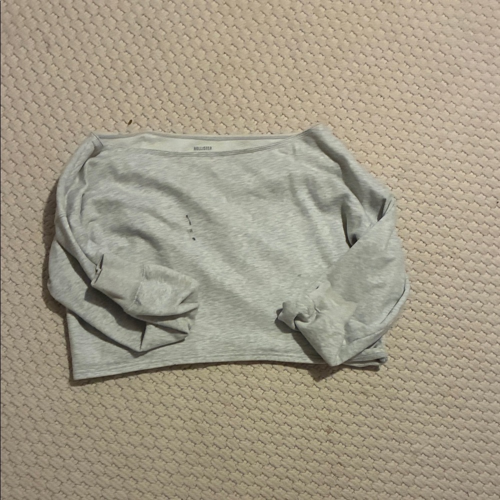 Hollister Light Gray Long Sleeve Shirt